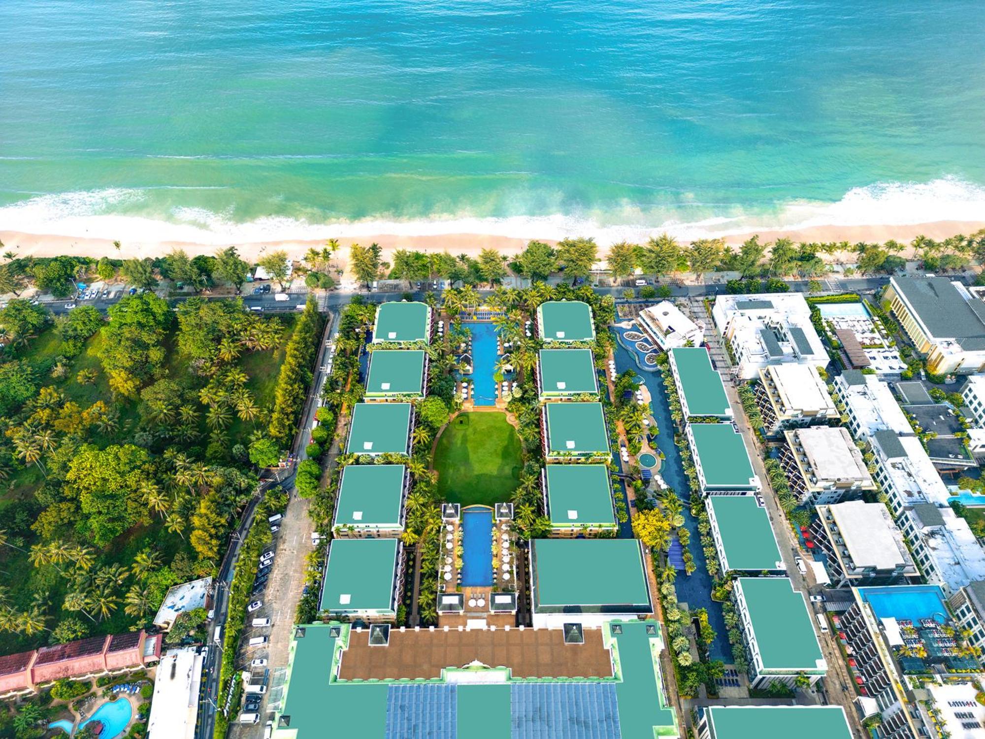 Phuket Graceland Resort And Spa Patong Exterior photo Aerial view of the resort
