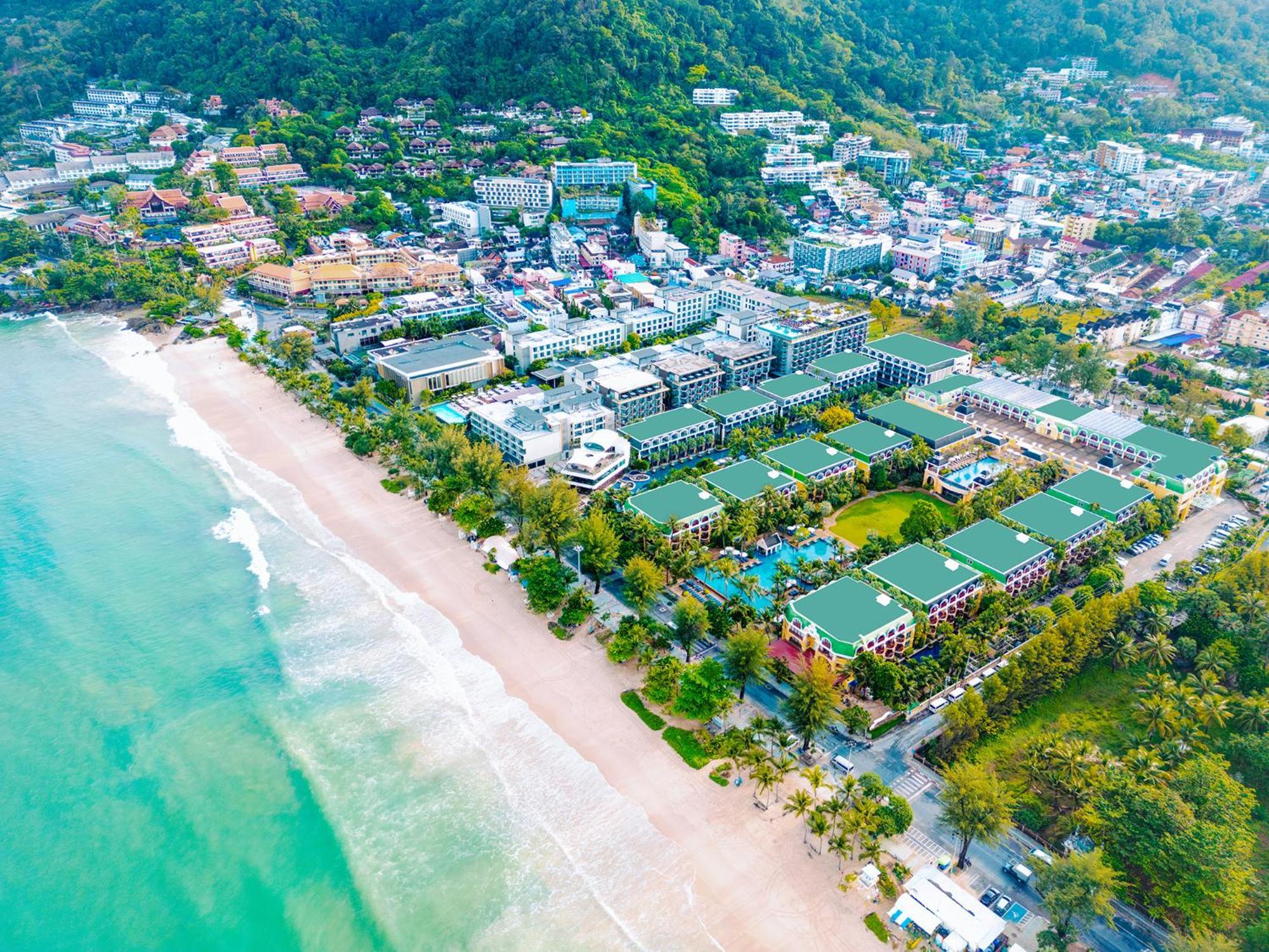 Phuket Graceland Resort And Spa Patong Exterior photo Phuket